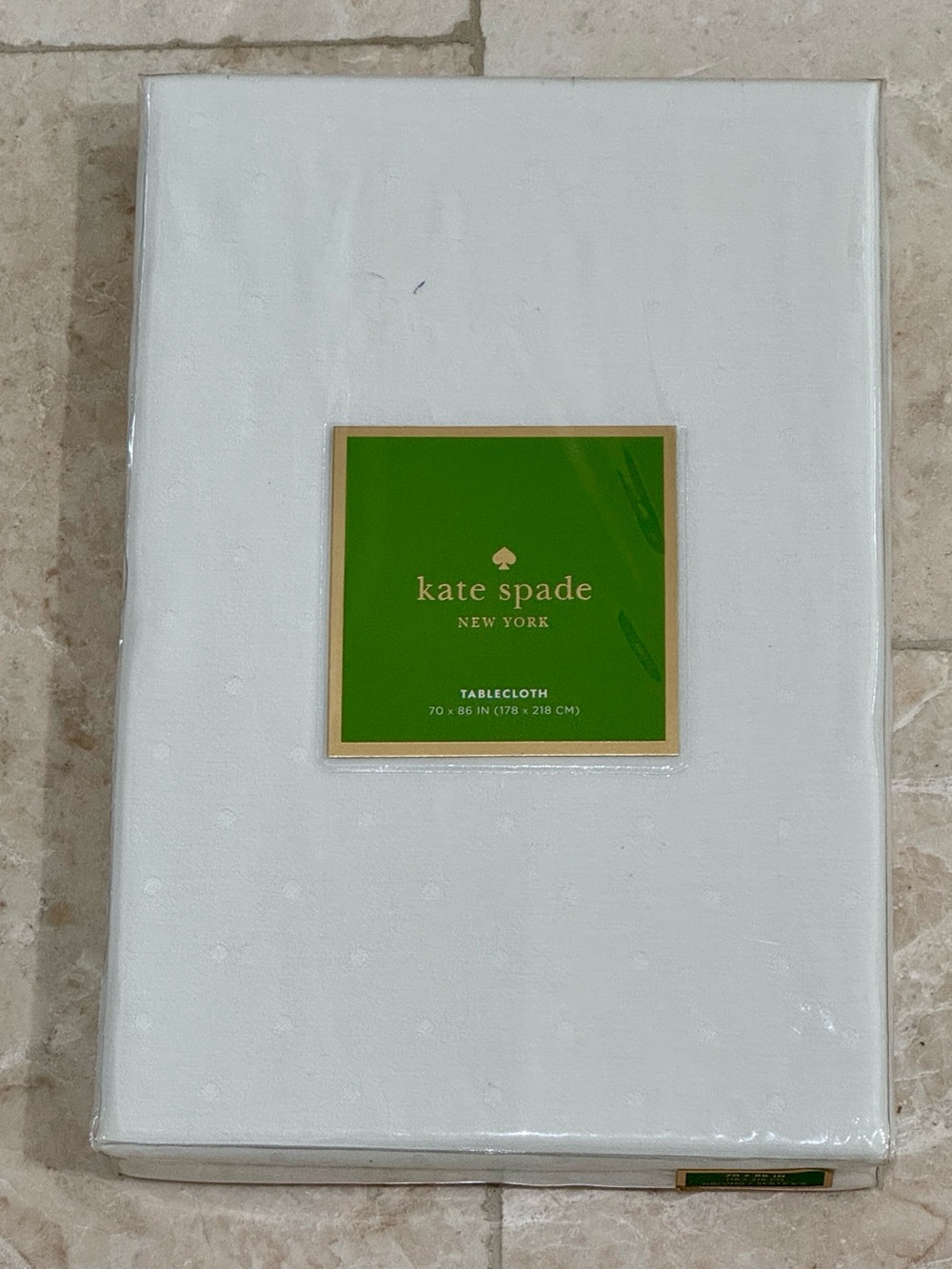 Kate Spade Larabee Dot Table Cloth
70 X 86